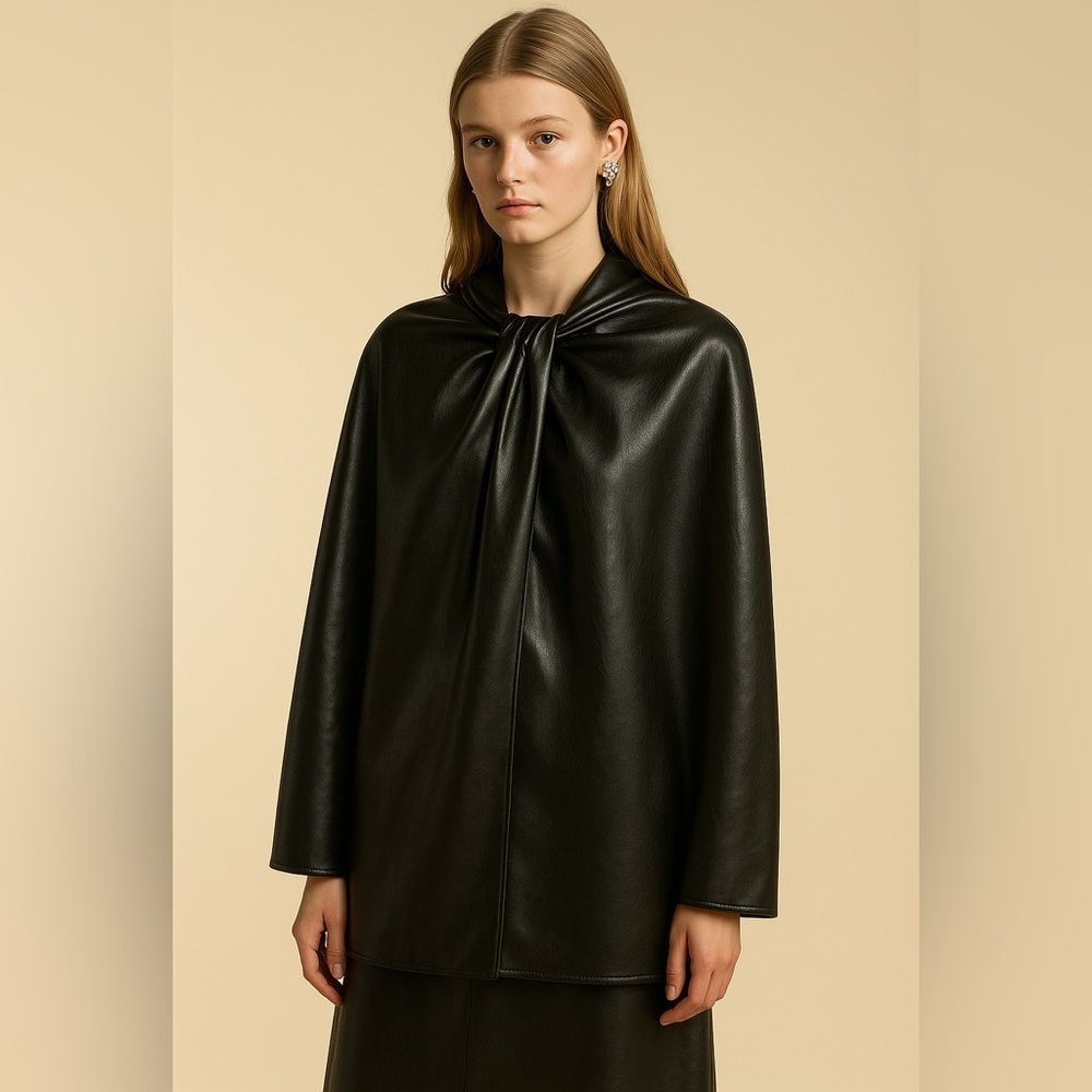 NWT Marina Moscone Twist Capelet Black Vegan Faux Leather Cape Sz S